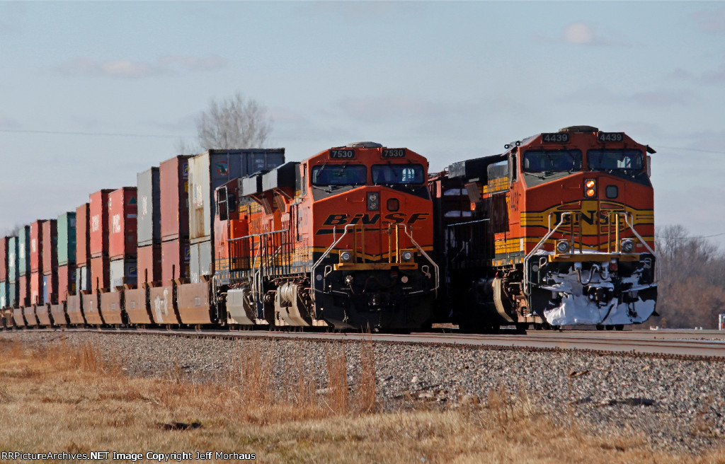 BNSF 4439